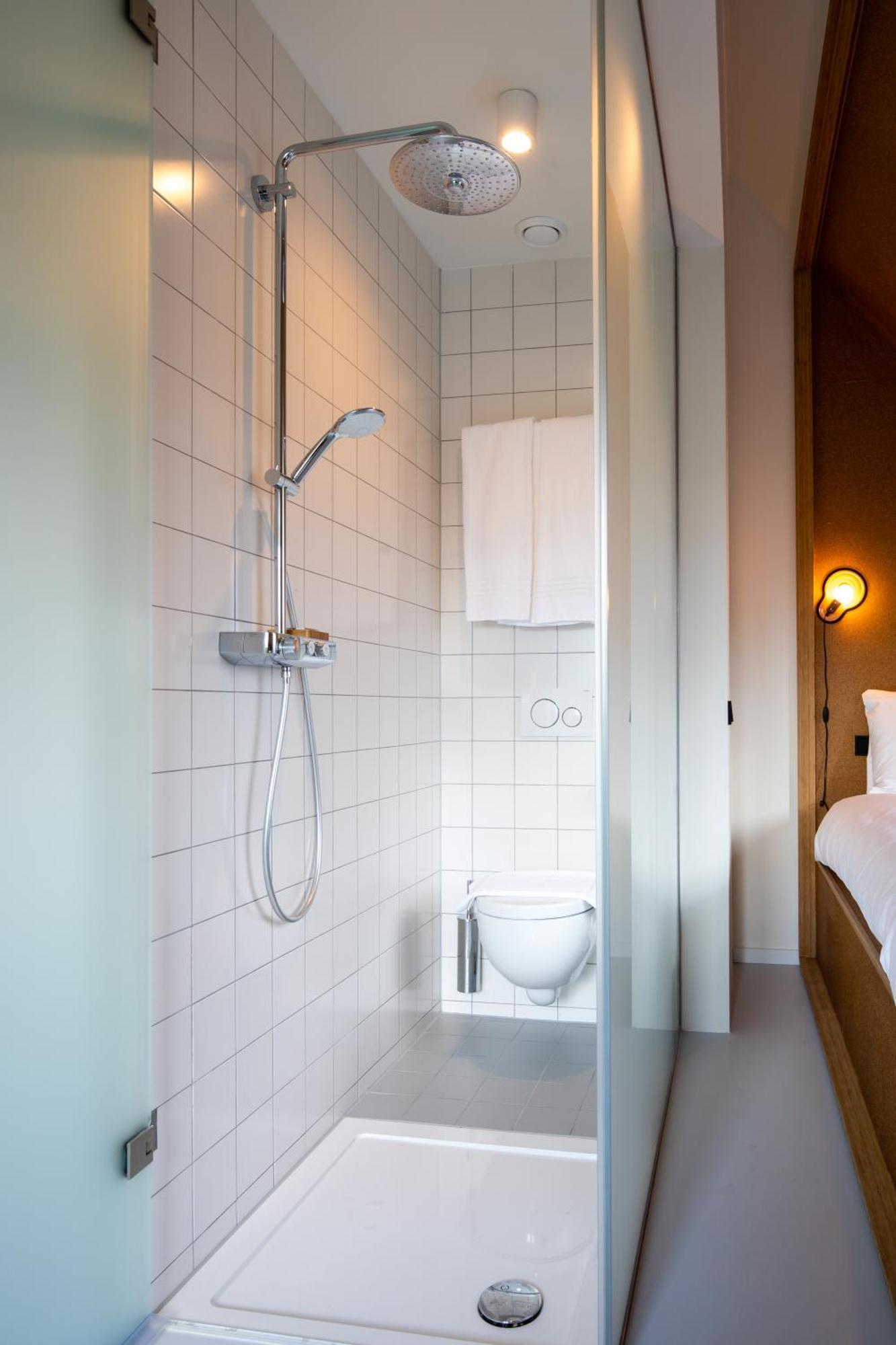 Hotel The Bellhop Rotterdam Exterior foto